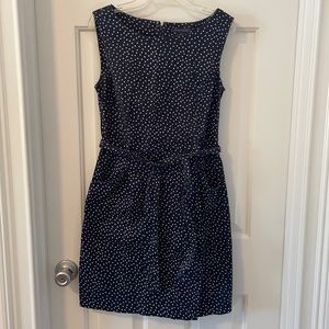 Sleeveless dress